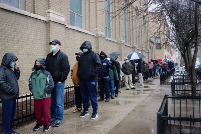 Little Village, vaccine, Chicago, Latinx