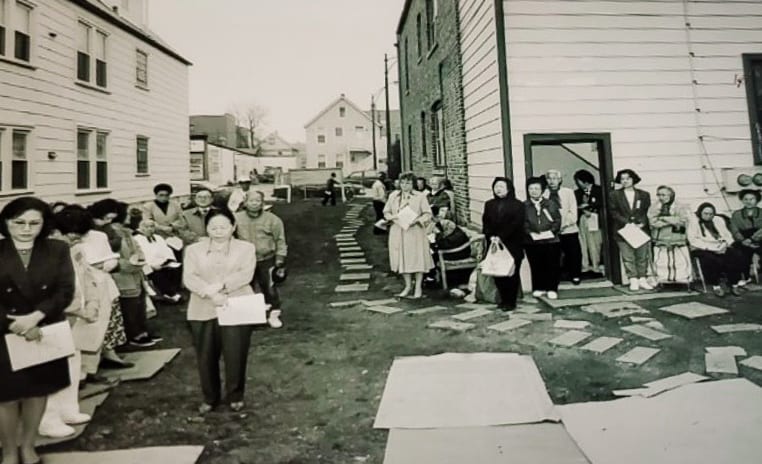 Korean, immigrant, care, help, community, nurse, Chicago, Albany Park, center