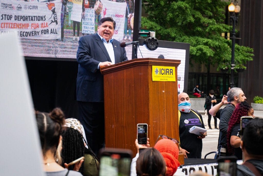 COVID-19, ICE, detention, Chicago, Midwest, sanctuary, immigrant, data, cases, CDC, outbreaks, pandemic, Pritzker, governor